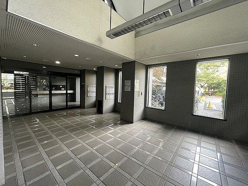 アーバンイケダマンション1階 ロビー
