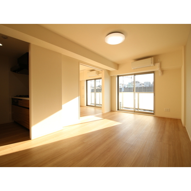 プレール・ドゥーク上中里 LDK