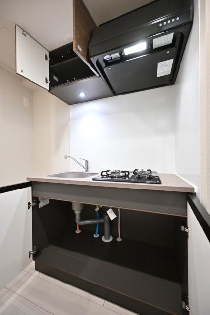 ＧＲＡＮＳＩＴＥ　ＮＡＫＡＭＥＧＵＲＯ2階 キッチン