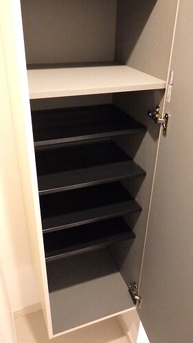 クラリティア池上1階 玄関収納　※同タイプ（203号室）の写真