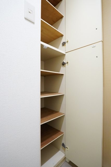 トップ上石神井 靴入