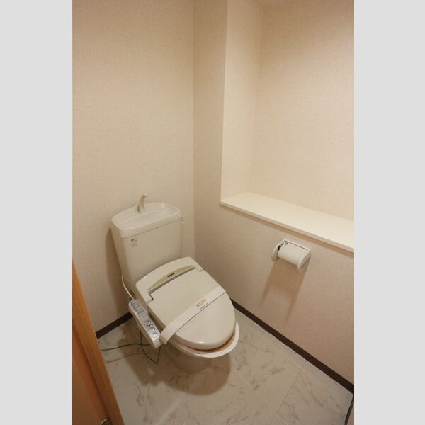 カネキン第二ビル 温水洗浄暖房便座