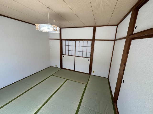 コーポ西湘202号室 寝室