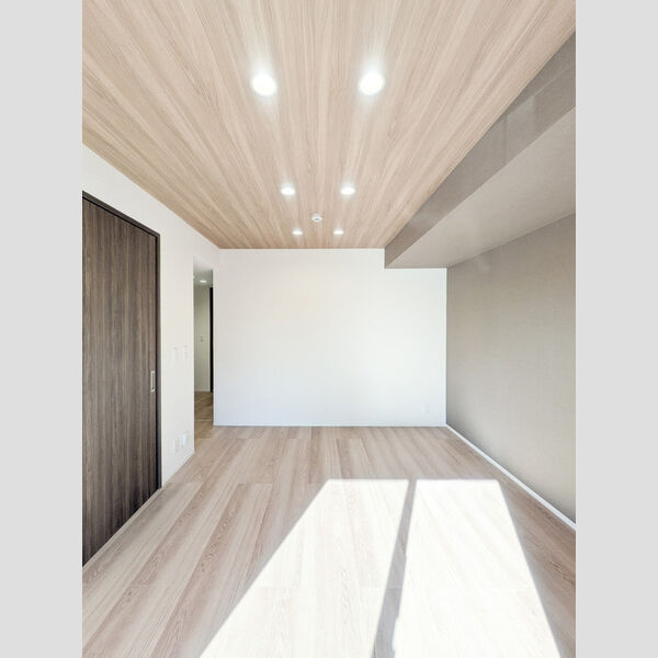 ノーブルヴィラ曙町103号室 LDK