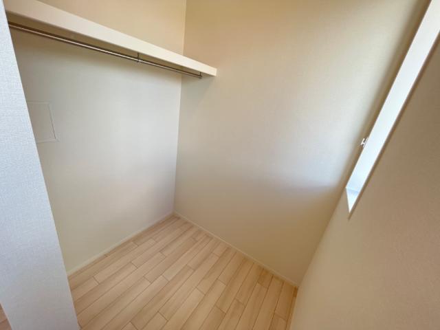 フロレゾン柏～Floraison Kashiwa～201号室 ウォークインクローゼット