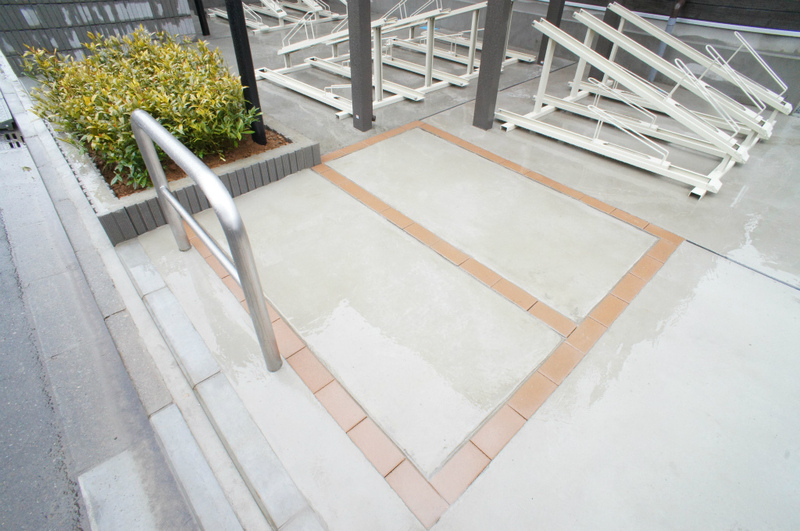 リブリ・MSハイツ 参番館 駐車場