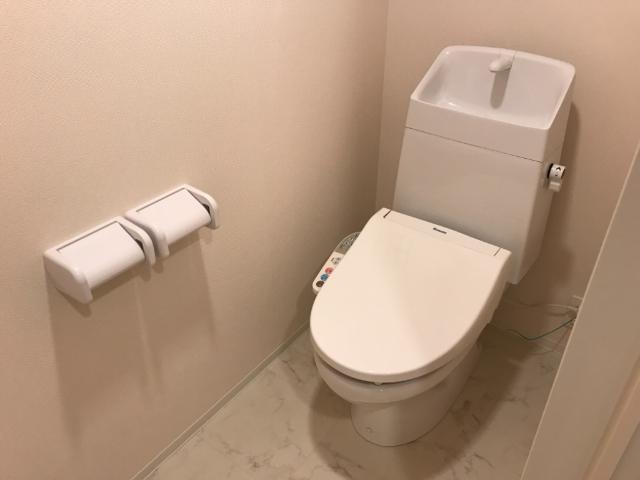 アルモ102号室 シャワー付トイレ（イメージ）