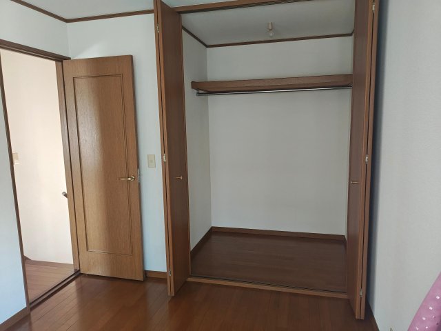 川越旭町2丁目 3LDK 2重窓 収納
