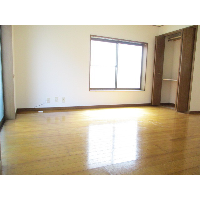 鶴マンション 内観