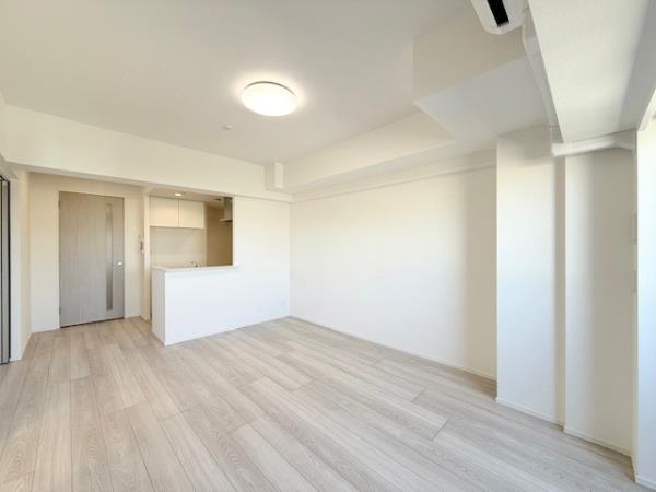 エレミ本蓮沼9階 リビング