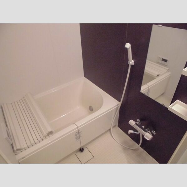 オーチャードK205号室 浴室