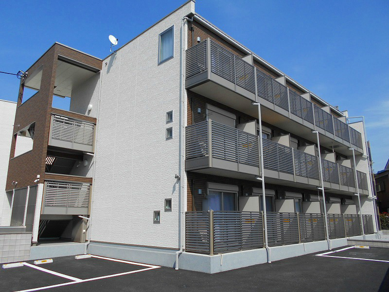 クレイノコンフォールの外観画像