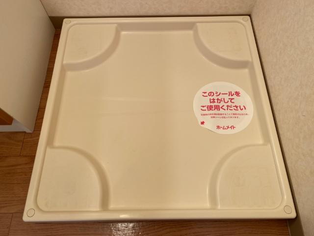 スカイパークオキツカ301号室 洗濯機置場