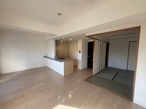 レクセル荻窪 リビングダイニング　別角度