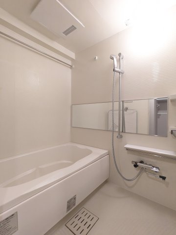 アルティザ自由が丘0203号室 お風呂