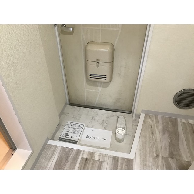 リエス伊勢原306号室 玄関