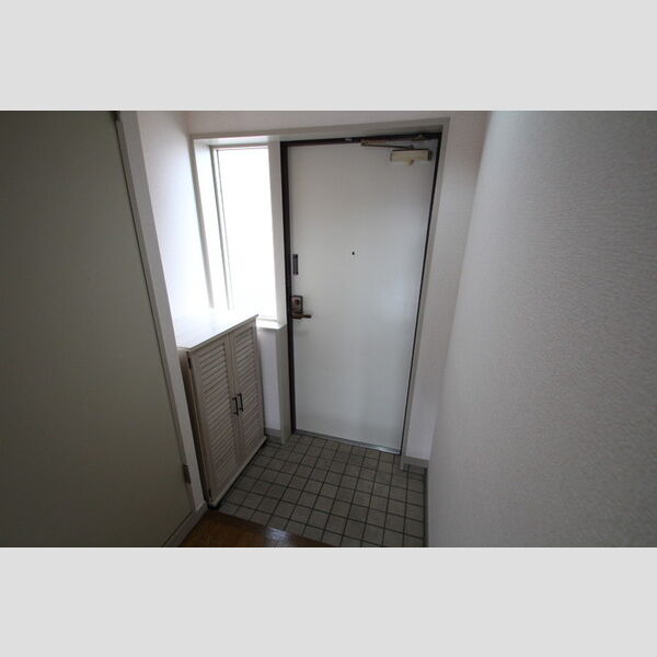 スカイハイツYOSHIMI 玄関