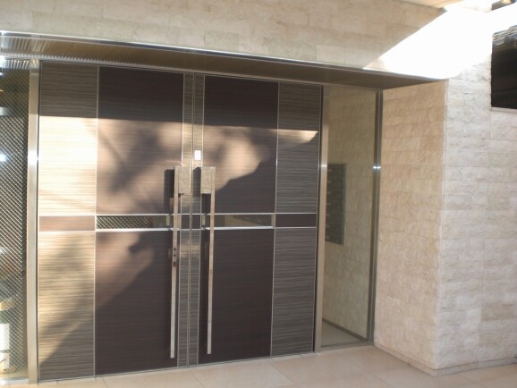 スカイコート蒲田EAST エントランス