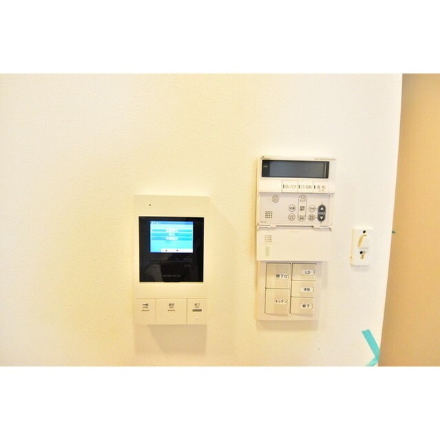 コンポジット上野毛通り 内観