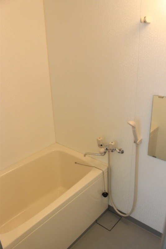 メゾンオーキスA1階 お風呂