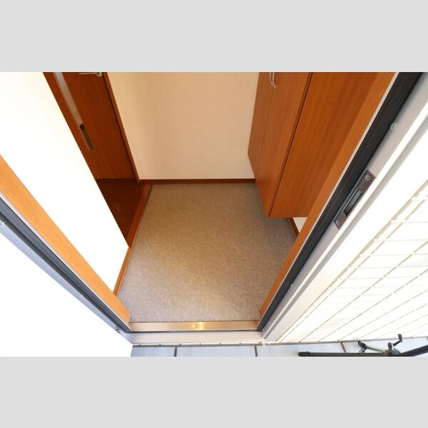 メゾン・ルミエール　Ⅱ 玄関