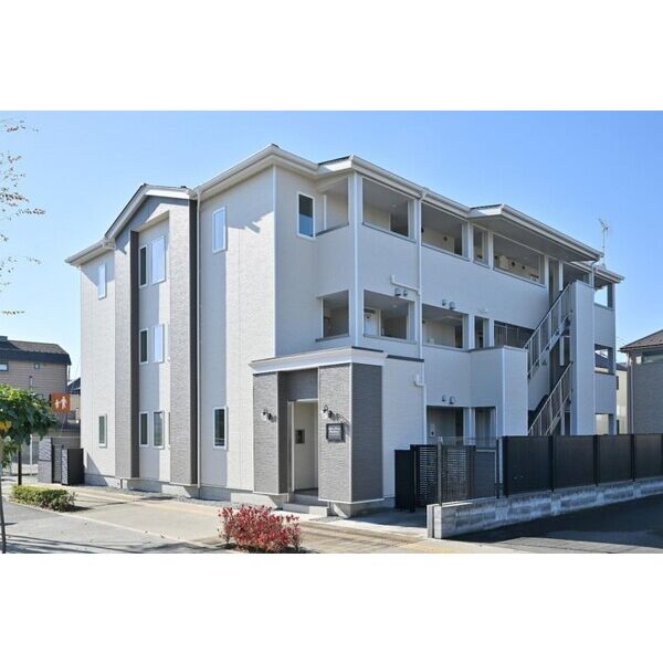 アドーア・モナ・レジデンスの外観画像