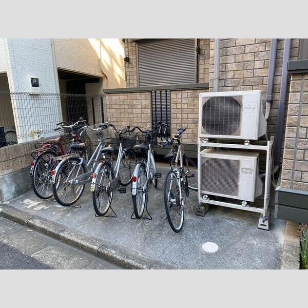 クレインハウス102号室 周辺