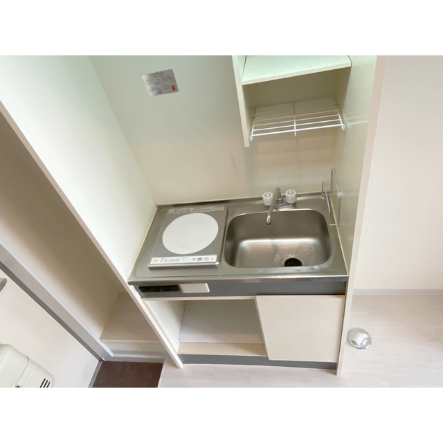 ヤングヒルズ越谷Ⅱ211号室 キッチン