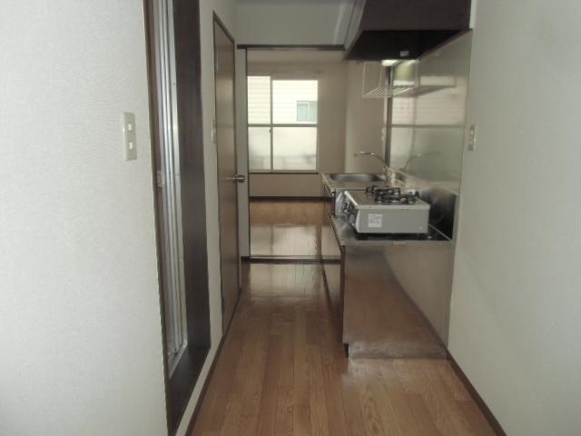 パークトルリ1階 内観