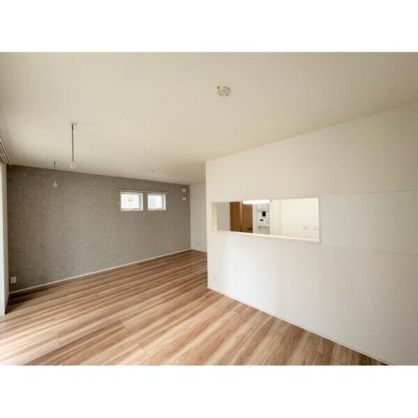 フォレストメゾン新堀B号室 リビング