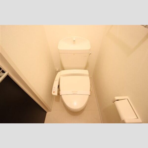 フェルミエ 温水洗浄暖房便座