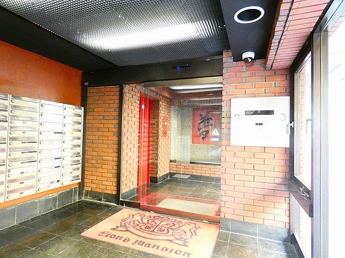 ライオンズマンション上北沢 エントランス