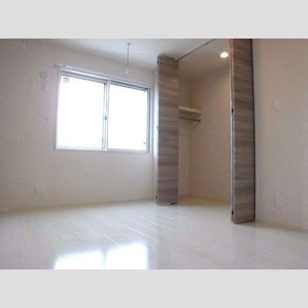 Amazing Grace 歌恋103号室 洋室