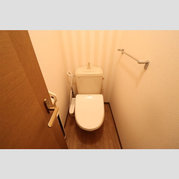 パンプキンハウス206号室 温水洗浄暖房便座