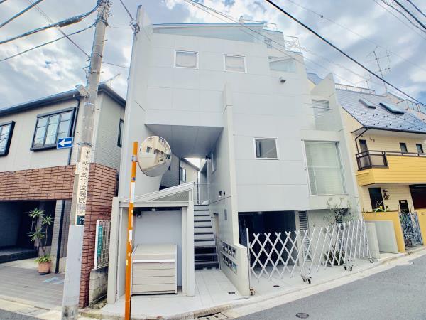 ビーワン1階 外観