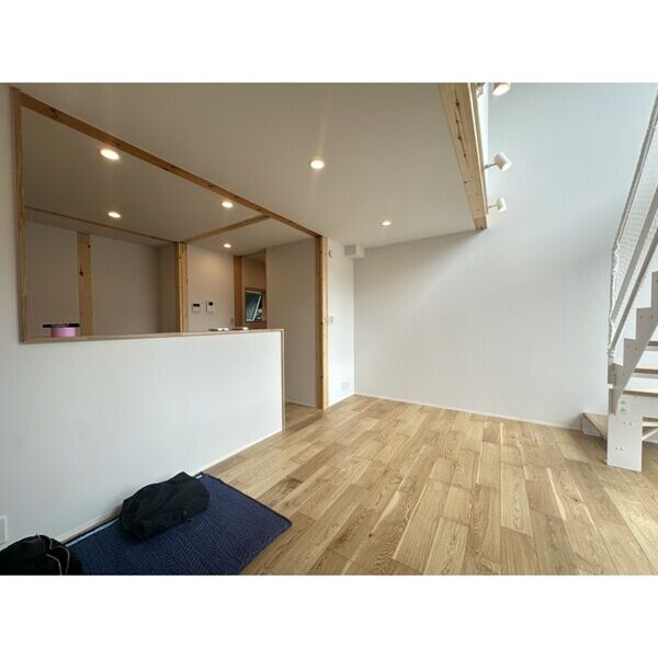 WEST号室