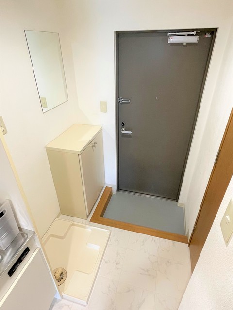 バイオレットＴＡＫＥＤＡ0206号室 玄関