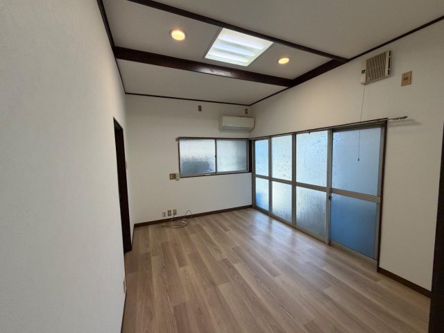 三芳町大字藤久保戸建 リビング