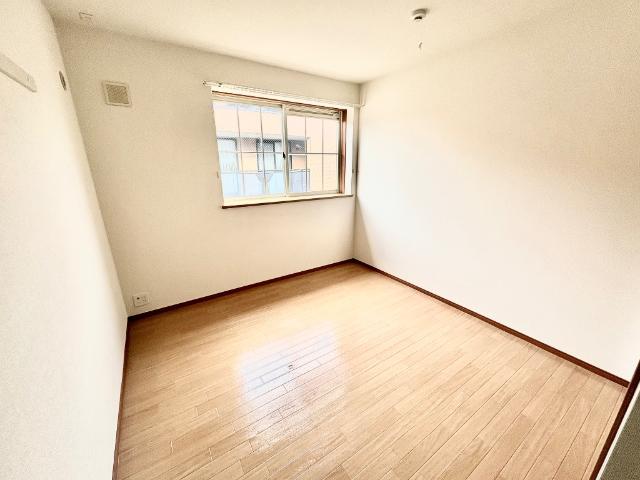 ネオハイム 寝室