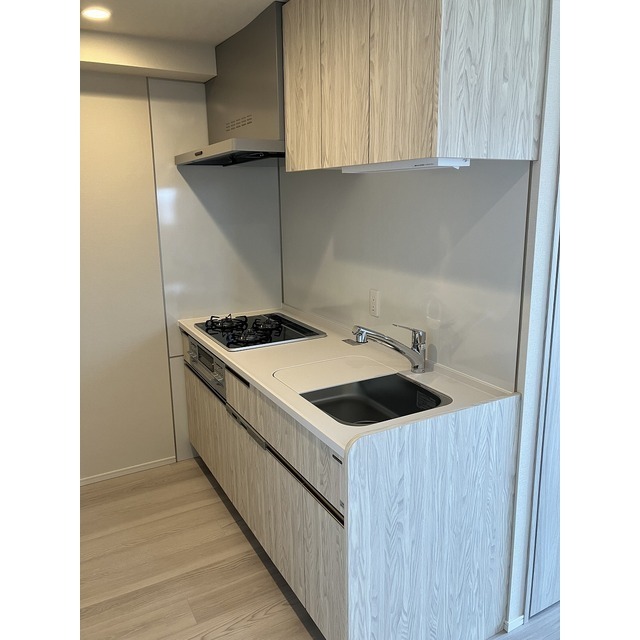 プレディアコート三軒茶屋601号室 内観