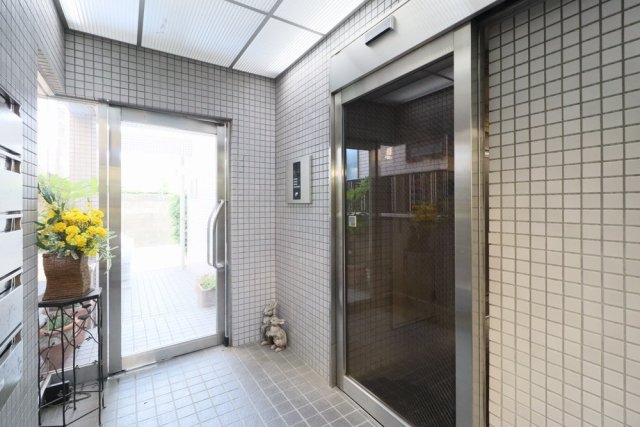 プライムガーデン桜上水 エントランス