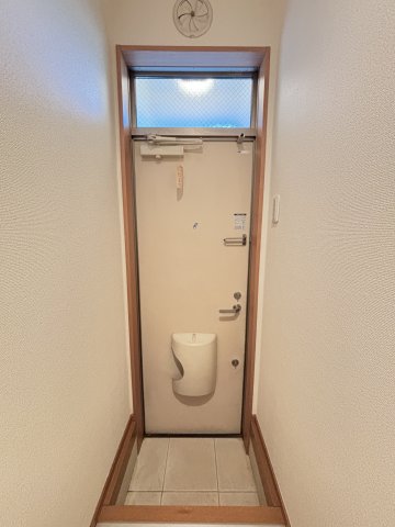 ピアチェーレ0202号室 玄関