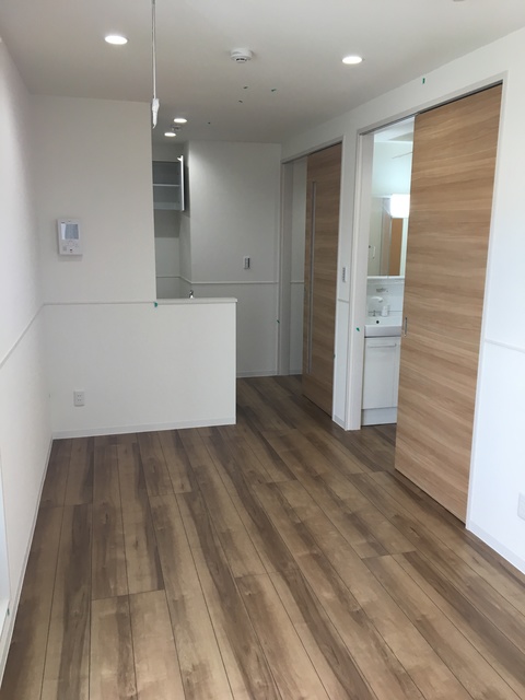 プライムレジデンスアルファ0101号室 リビング