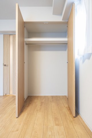 デュオメゾン品川戸越303号室 収納