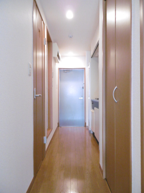 レオミノール明神町0106号室 居室3