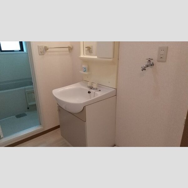 フォン・ブラウン201号室 洗髪洗面化粧台