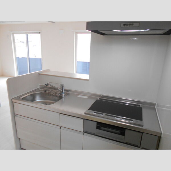 SJⅢ103e号室 嬉しいカウンターキッチンです!