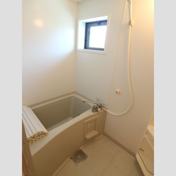 サンロイヤル202号室 バスルーム