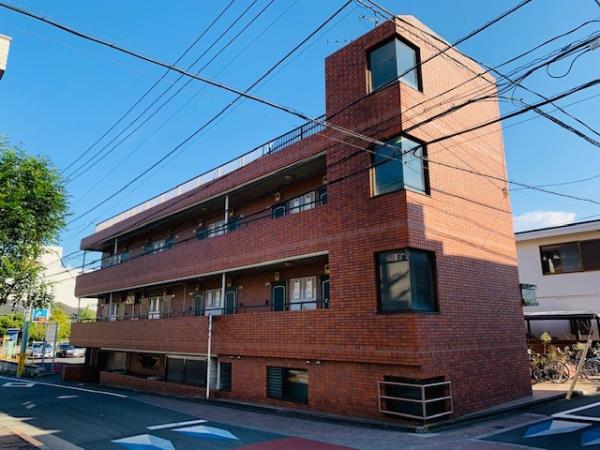 メゾンドール2階 外観