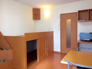 レオパレストウダイ 寝室